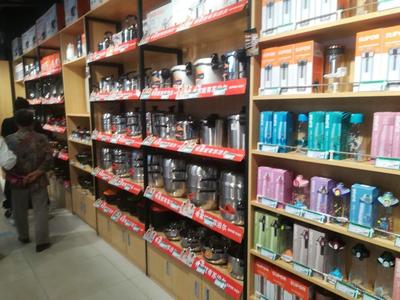 古交市家家利生活超市 化妝品批發(fā)的便捷之選